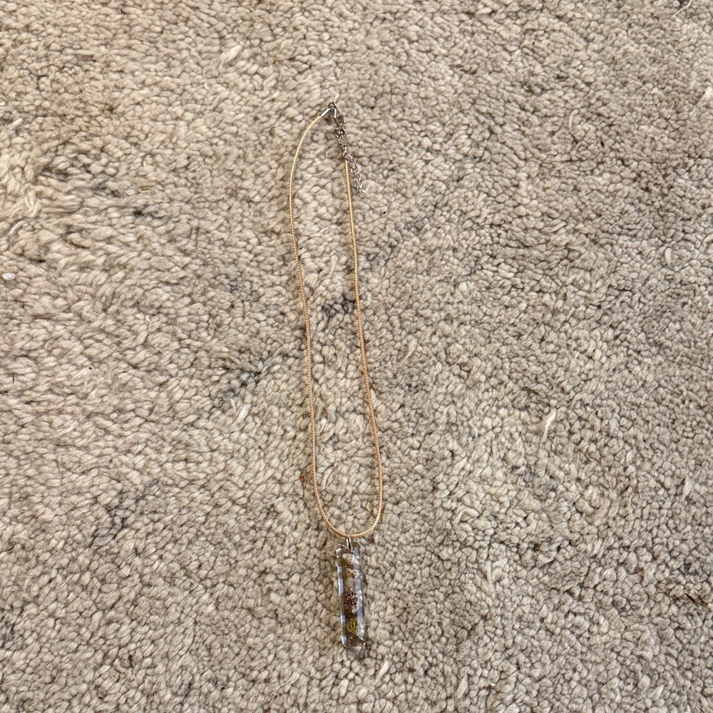 Shell Pendant Necklace
